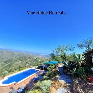 Vine Ridge And Apartamento Comares